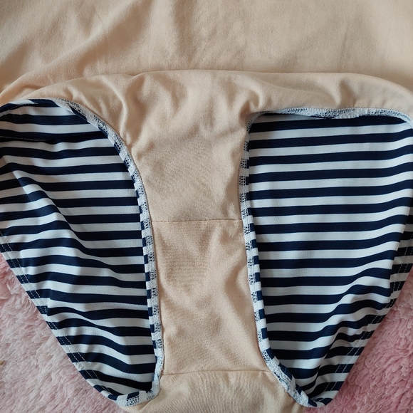 Albion Fit The Wave Stripe‎ One Piece Swimsuit Size Meduim - Picture 7 of 9